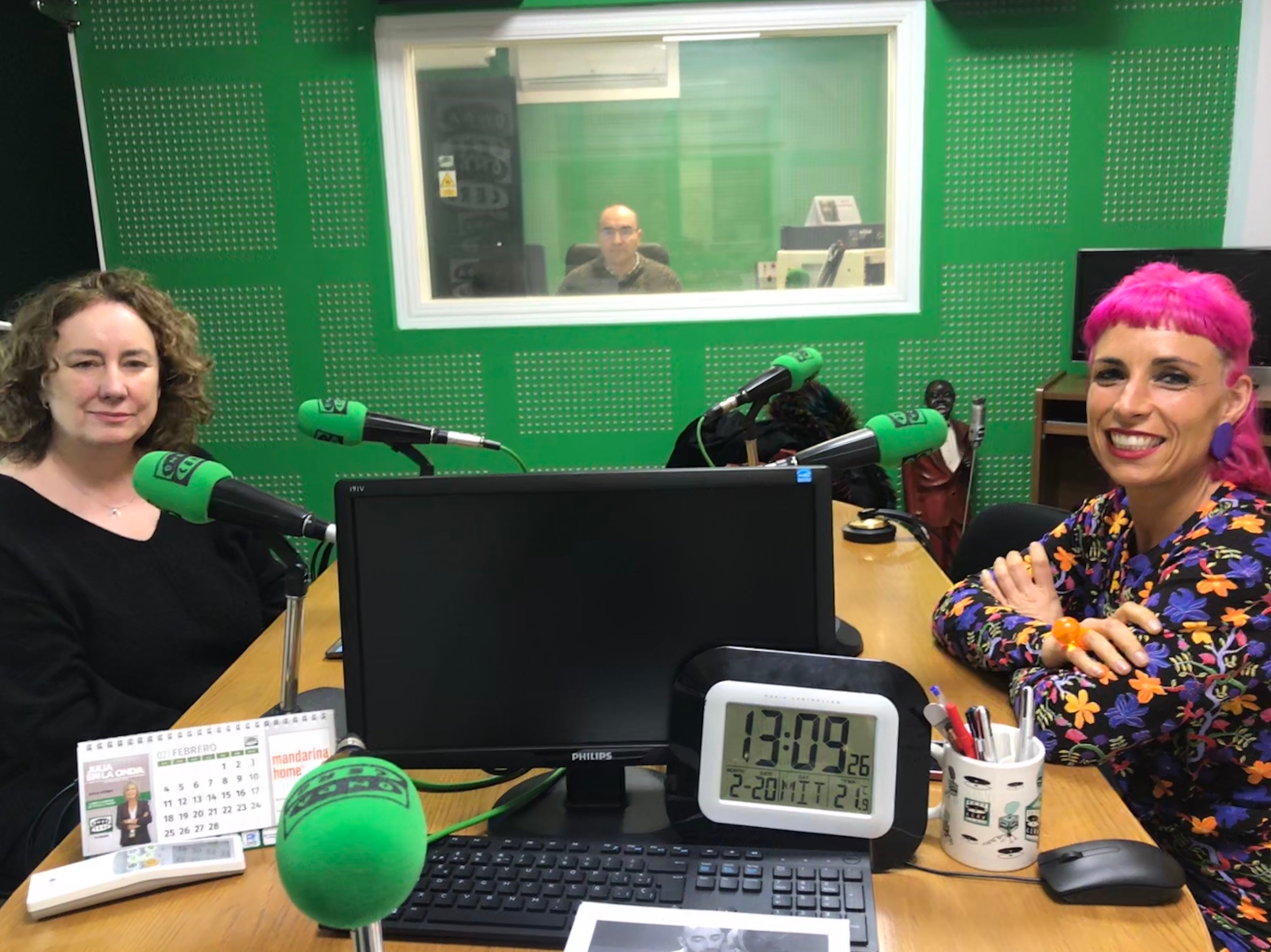 Tertulia en Femenino en Ourense en la Onda Tertulia en Femenino en Ourense en la Onda