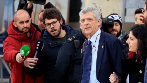 &Aacute;ngel Mar&iacute;a Villar saliendo de la Audiencia Nacional