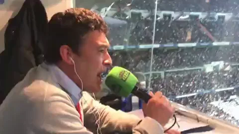 Alfredo Martínez narrando un gol del Barça Alfredo Martínez narrando un gol del Barça