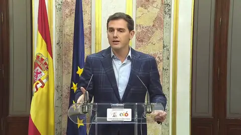 Rivera reconoce que ha mantenido conversaciones con Bauzá y Corbacho para sumarles a C's Rivera reconoce que ha mantenido conversaciones con Bauzá y Corbacho para sumarles a C's