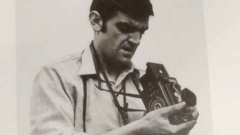 Fotograf&iacute;a efectuada por su hijo incluida en "Alcal&aacute; Blanco y Negro 1960-1970"
