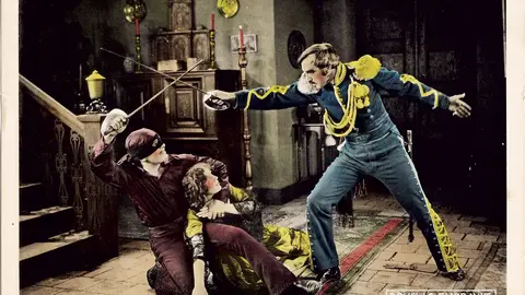 Una escena de la película de 1920 "The Mark of Zorro". Una escena de la película de 1920 "The Mark of Zorro".