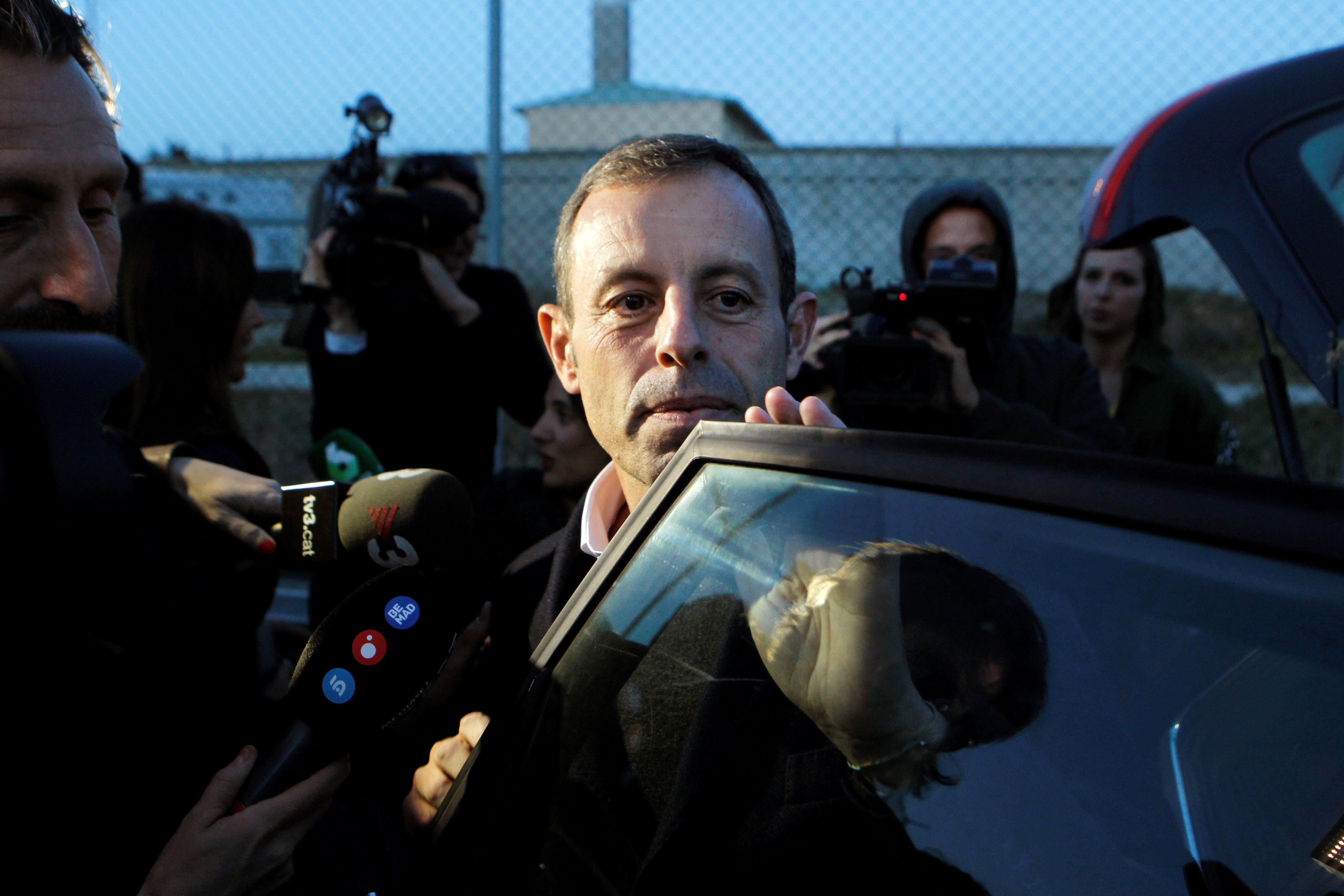 La Audiencia Nacional absuelve a Sandro Rosell al no ver concluyentes las pruebas La Audiencia Nacional absuelve a Sandro Rosell al no ver concluyentes las pruebas