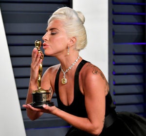 Lady Gaga tras ganar un Oscar por 'Ha nacido una estrella' Lady Gaga tras ganar un Oscar por 'Ha nacido una estrella'