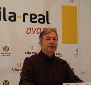 El regidor de Cultura Eduardo Pérez ha presentat el certàmen que tindrà lloc hui divendres. El regidor de Cultura Eduardo Pérez ha presentat el certàmen que tindrà lloc hui divendres.