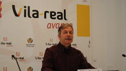 El regidor de Cultura Eduardo Pérez ha presentat el certàmen que tindrà lloc hui divendres. El lliurament té lloc hui a les 19.30h en la Casa dels Mundina.