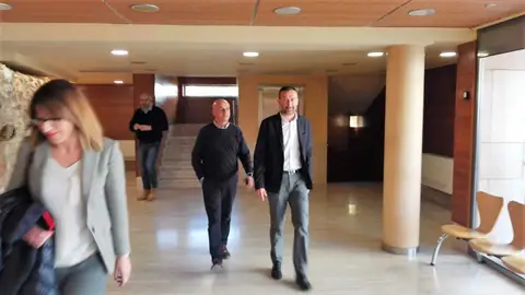 Carlos González en el hall del Ayuntamiento de Elche Carlos González en el hall del Ayuntamiento de Elche