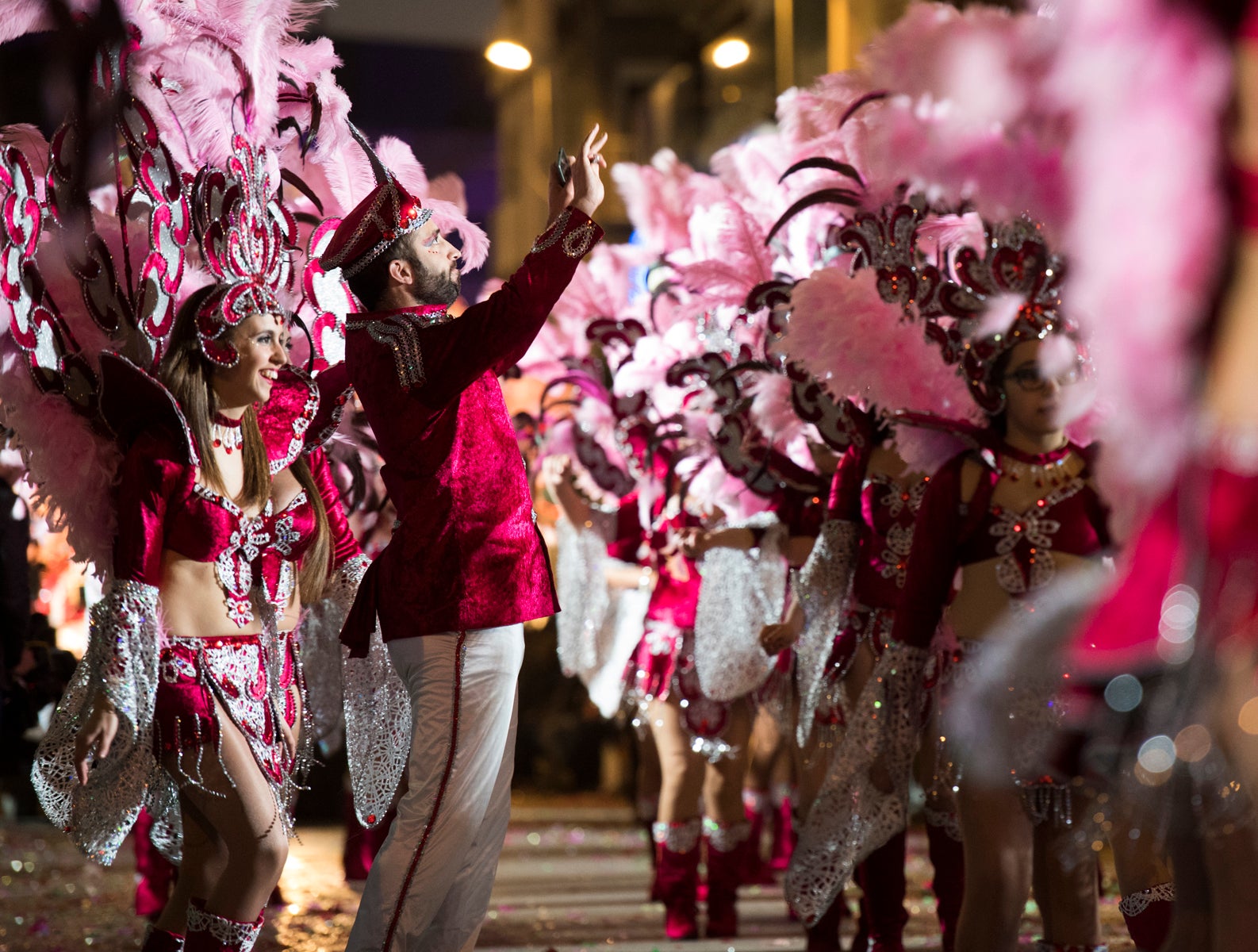 Más de 5.500 personas se darán cita en los desfiles del Carnaval de Vinaròs Más de 5.500 personas se darán cita en los desfiles del Carnaval de Vinaròs