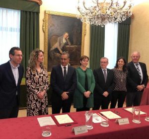 Principado y Ayuntamiento de Gijón firman el convenio de cesión de los terrenos para la ampliación del Hospital de Cabueñes Principado y Ayuntamiento de Gijón firman el convenio de cesión de los terrenos para la ampliación del Hospital de Cabueñes