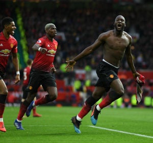Lukaku celebra un gol del Man U Lukaku celebra un gol del Man U