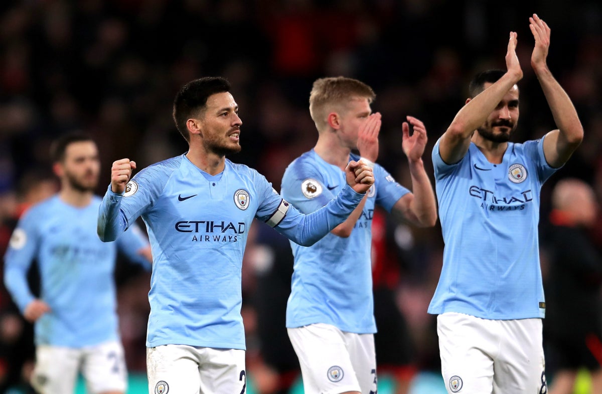 El Manchester City vence al Bournemouth con un gol de Mahrez y mete presión al Liverpool El Manchester City vence al Bournemouth con un gol de Mahrez y mete presión al Liverpool