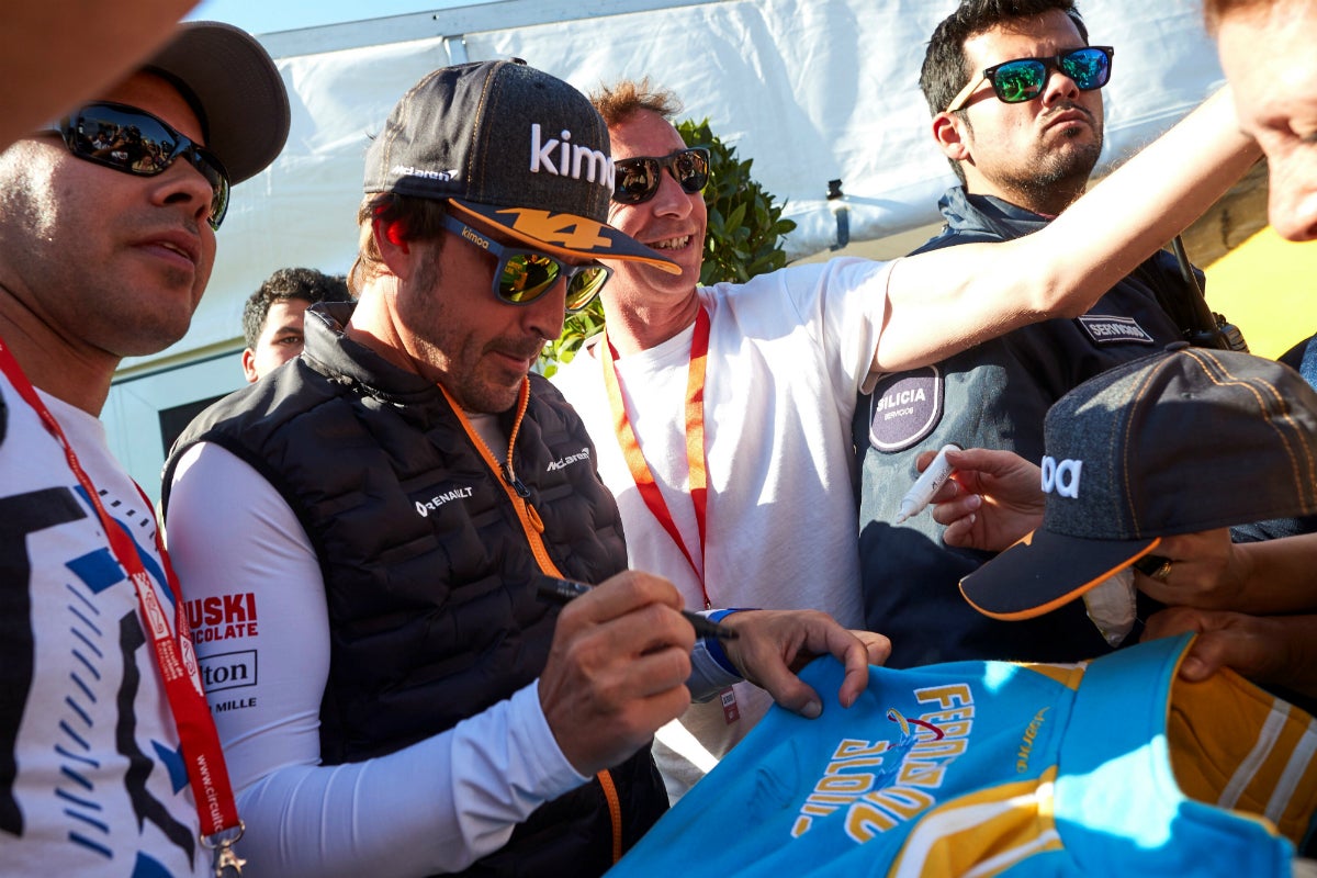 Fernando Alonso: "Algunas áreas del McLaren MCL34 son soprendentemente buenas" Fernando Alonso: "Algunas áreas del McLaren MCL34 son soprendentemente buenas"