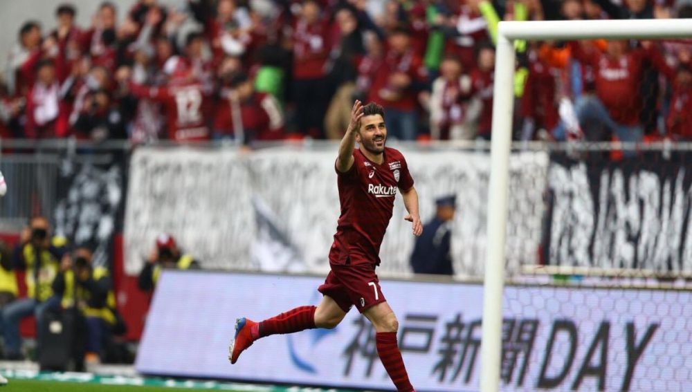 David Villa celebra un gol con el Vissel Kobe