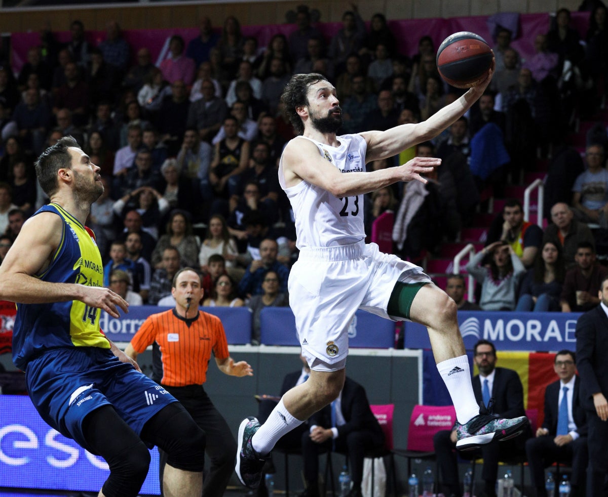 El Real Madrid se lame las heridas con una brillante victoria ante el MoraBanc Andorra El Real Madrid se lame las heridas con una brillante victoria ante el MoraBanc Andorra