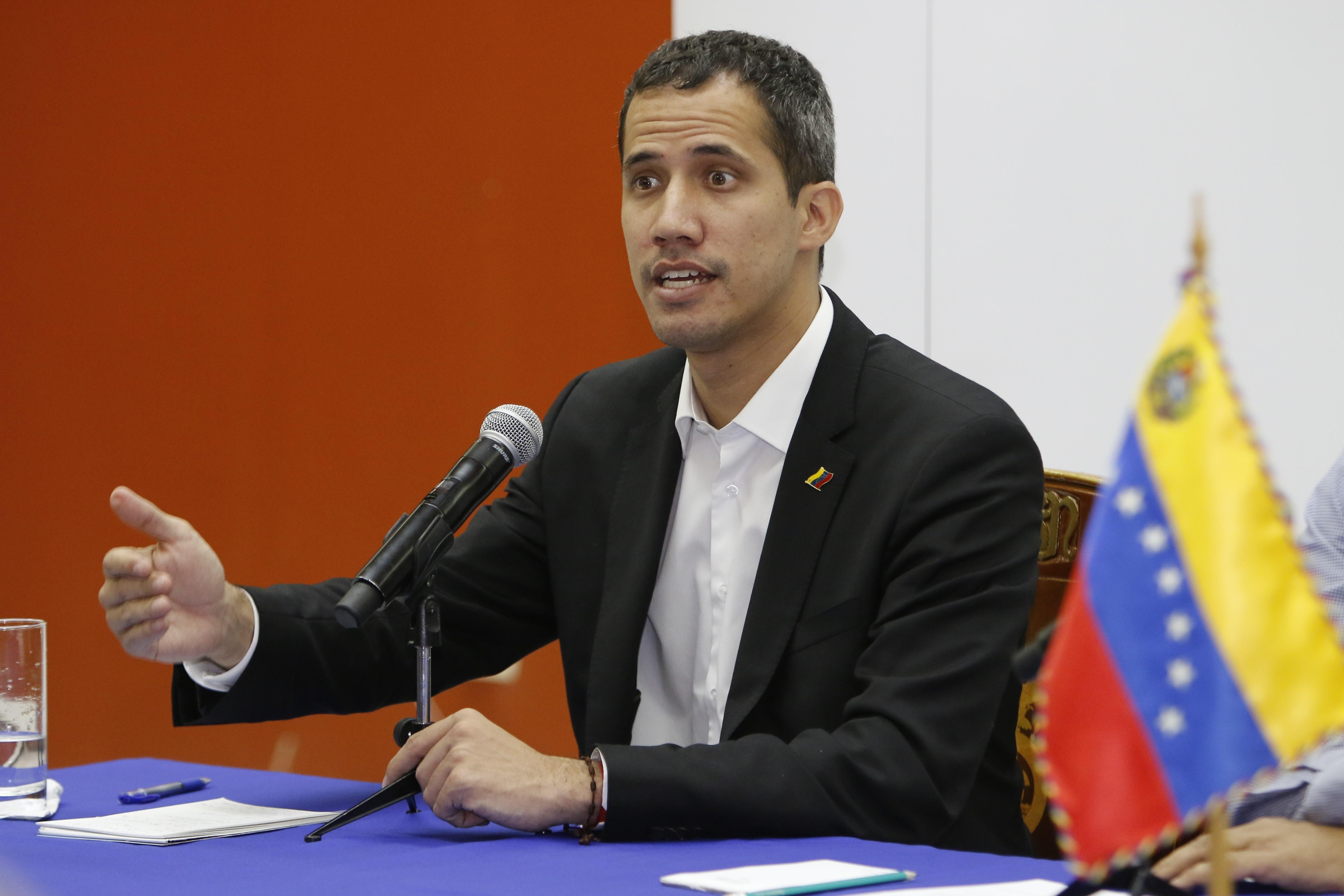 El chavismo inhabilita a Guaidó para ejercer cargos públicos durante 15 años El chavismo inhabilita a Guaidó para ejercer cargos públicos durante 15 años