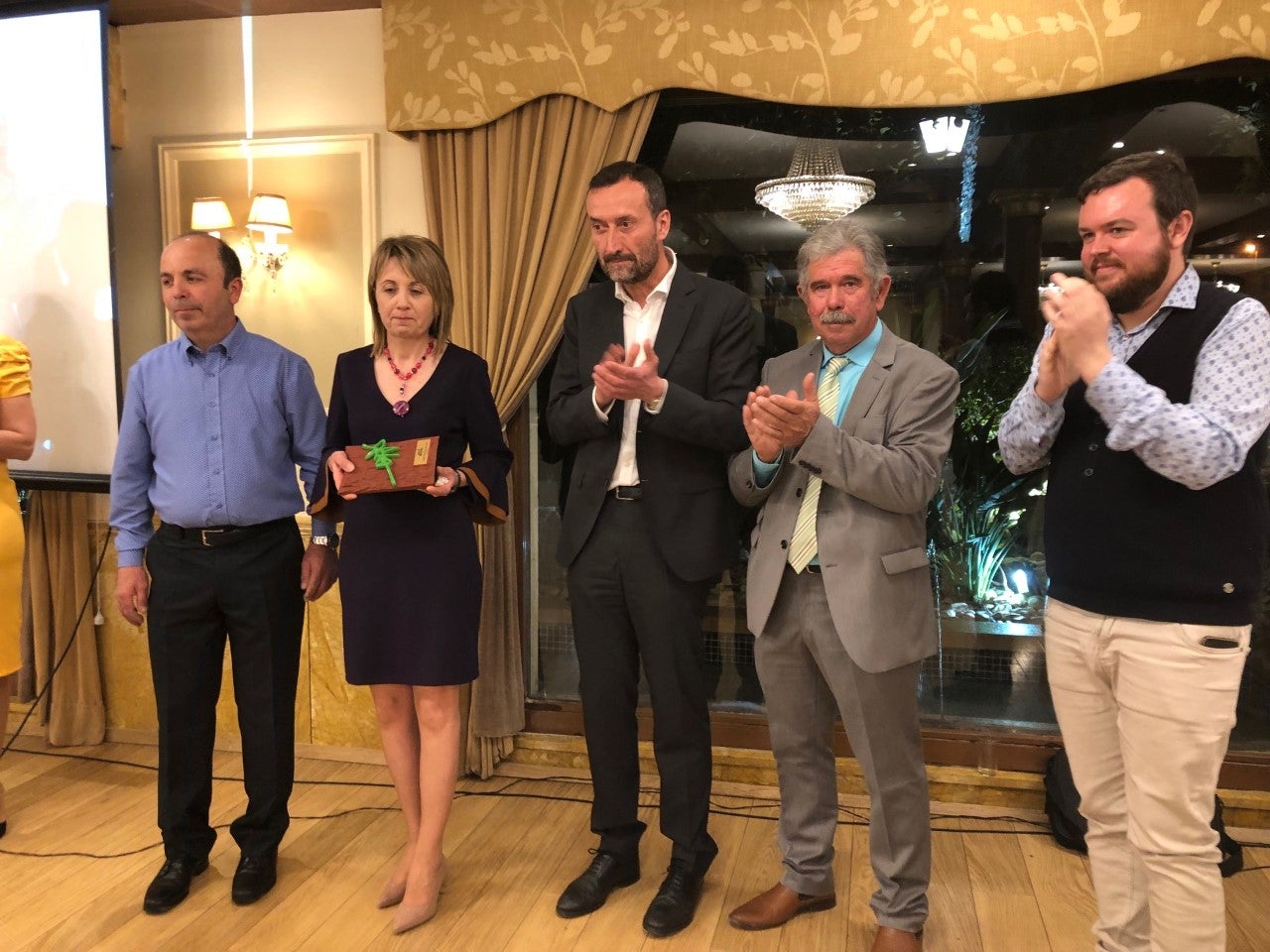 La empresa familiar y la defensa del Tajo-Segura comparten protagonismo en la Nit del Camp d’Elx de ASAJA La empresa familiar y la defensa del Tajo-Segura comparten protagonismo en la Nit del Camp d’Elx de ASAJA