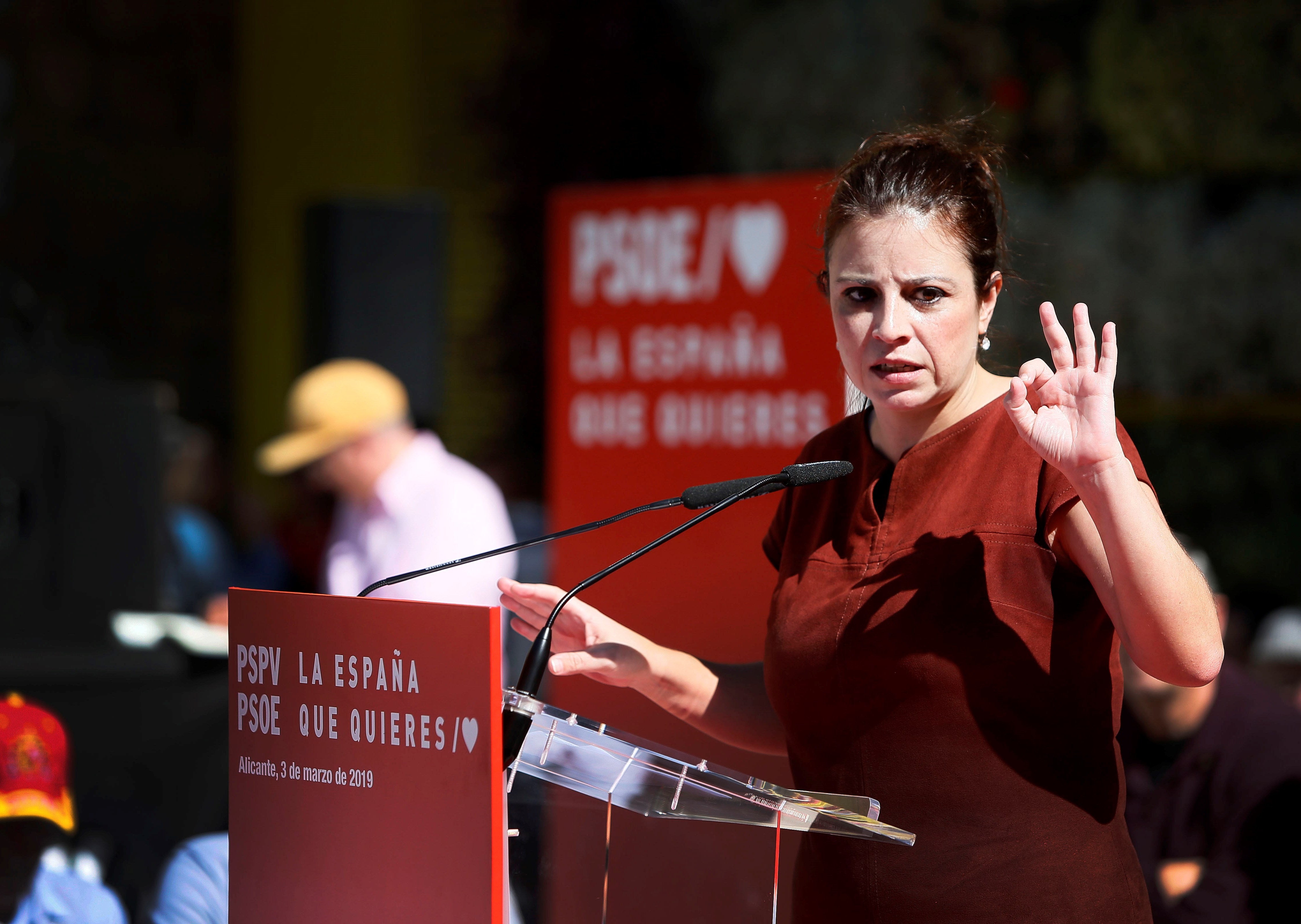 Adriana Lastra considera que la derecha no puede gobernar "porque no se lo merecen los españoles" Adriana Lastra considera que la derecha no puede gobernar "porque no se lo merecen los españoles"