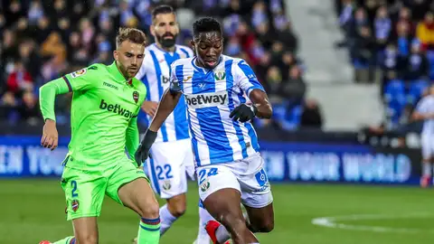 Momento del partido entre Leganés y Levante Momento del partido entre Leganés y Levante