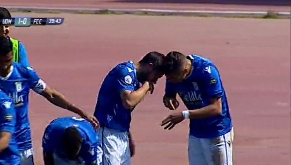 La polémica celebración de dos jugadores del Melilla