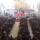 Unas mil personas han acudido a la misa funeral en la Catedral