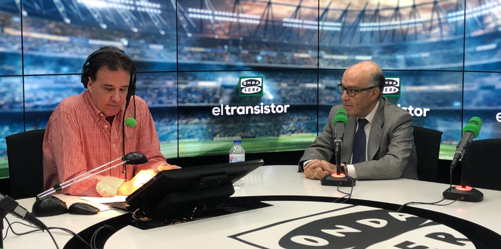 Carmelo Ezpeleta: "No tengo duda que Márquez volverá bien y puede optar al título" Carmelo Ezpeleta: "No tengo duda que Márquez volverá bien y puede optar al título"