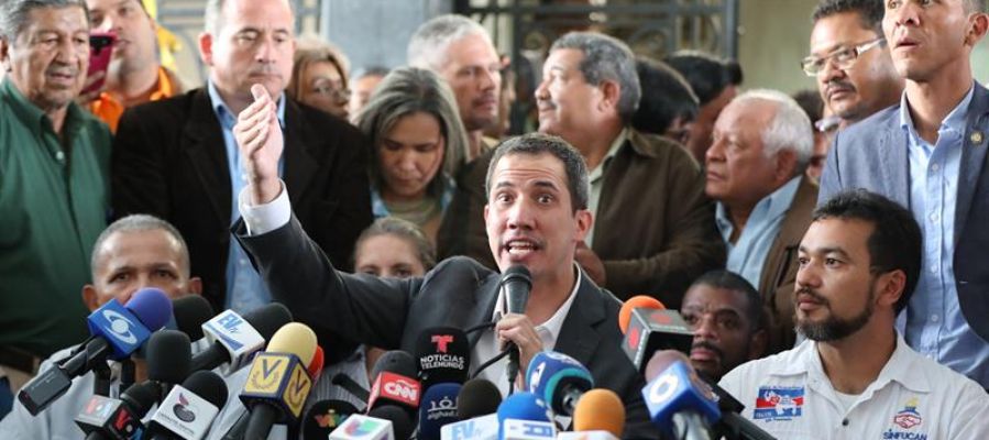 Juan Guaidó, jefe del Parlamento. Juan Guaidó, jefe del Parlamento.