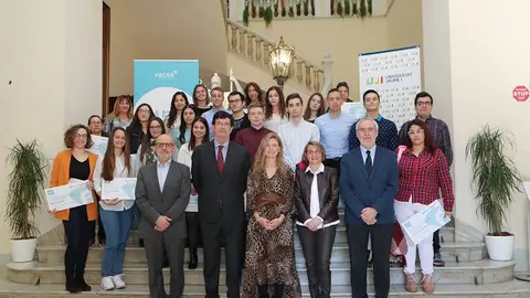 Becas Facsa .