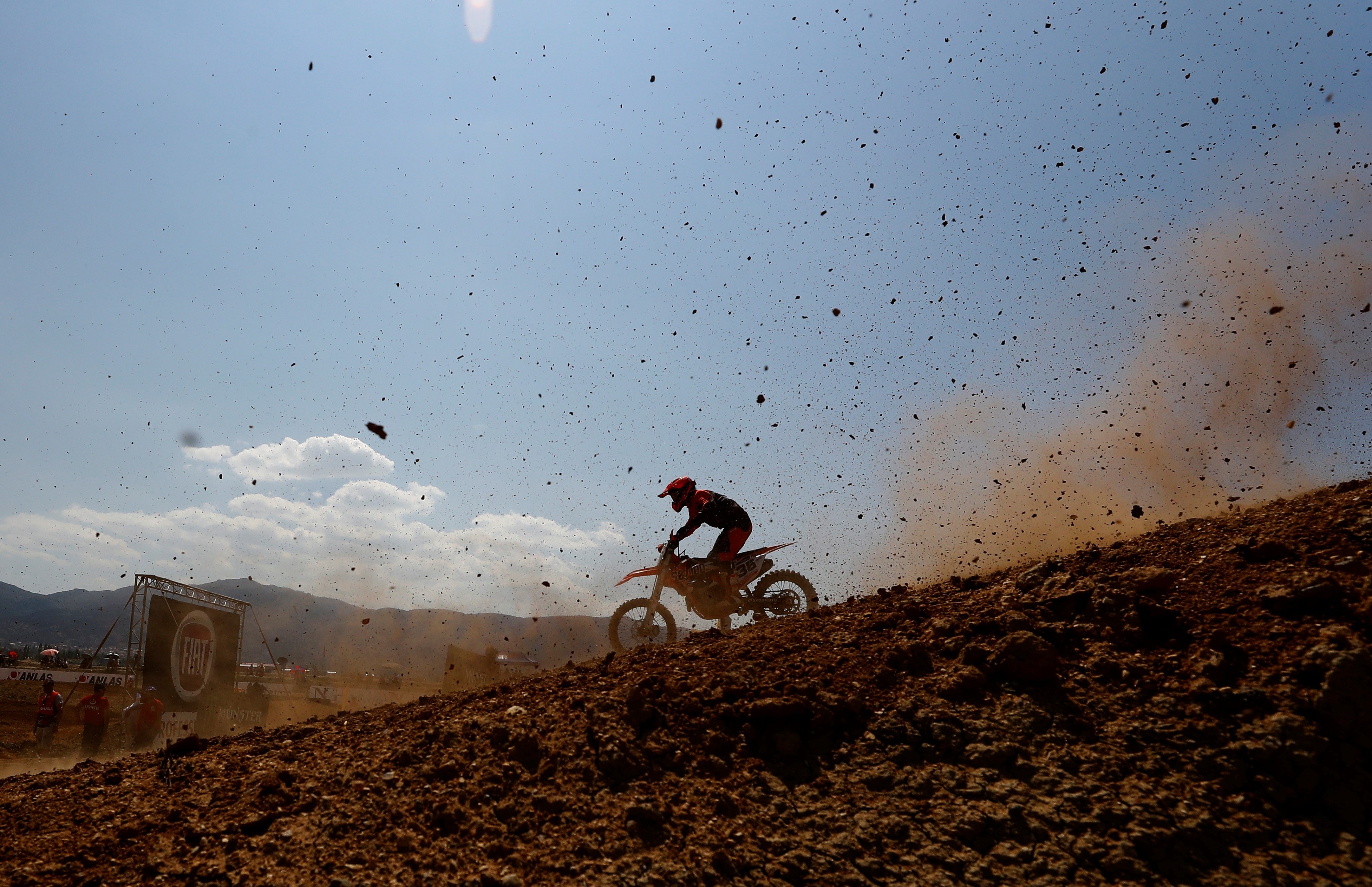Muere un piloto de motos de 23 años tras un accidente en circuito de Ontígola Muere un piloto de motos de 23 años tras un accidente en circuito de Ontígola