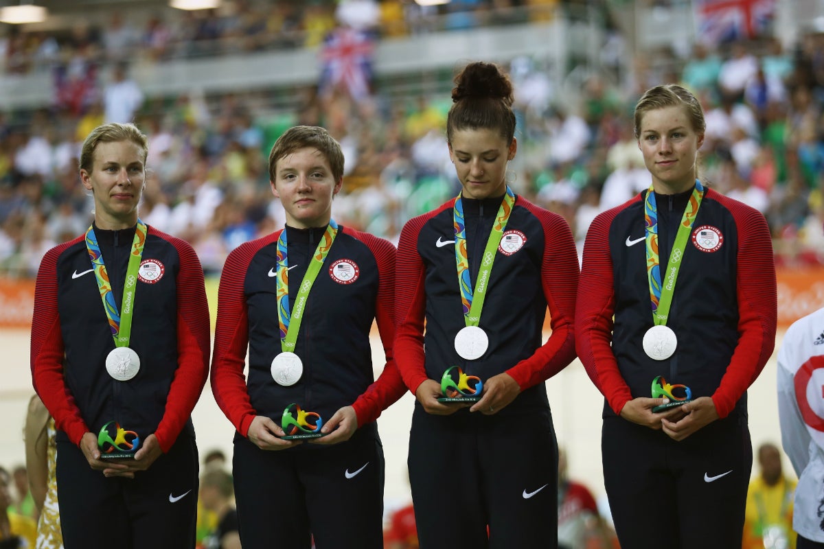 Kelly Catlin, medalla de plata en ciclismo por equipos en Río 2016, se ha suicidado a los 23 años Kelly Catlin, medalla de plata en ciclismo por equipos en Río 2016, se ha suicidado a los 23 años