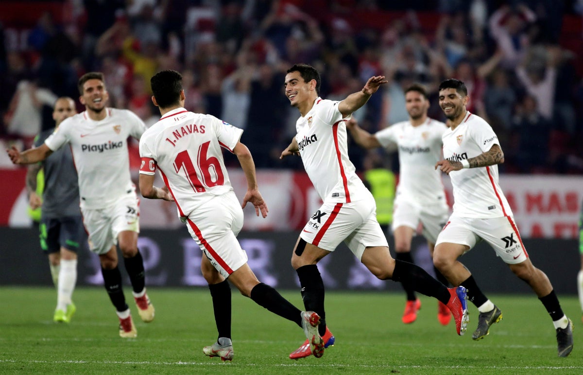 El Sevilla golea a la Real Sociedad con un gran Ben Yedder y aleja los fantasmas El Sevilla golea a la Real Sociedad con un gran Ben Yedder y aleja los fantasmas