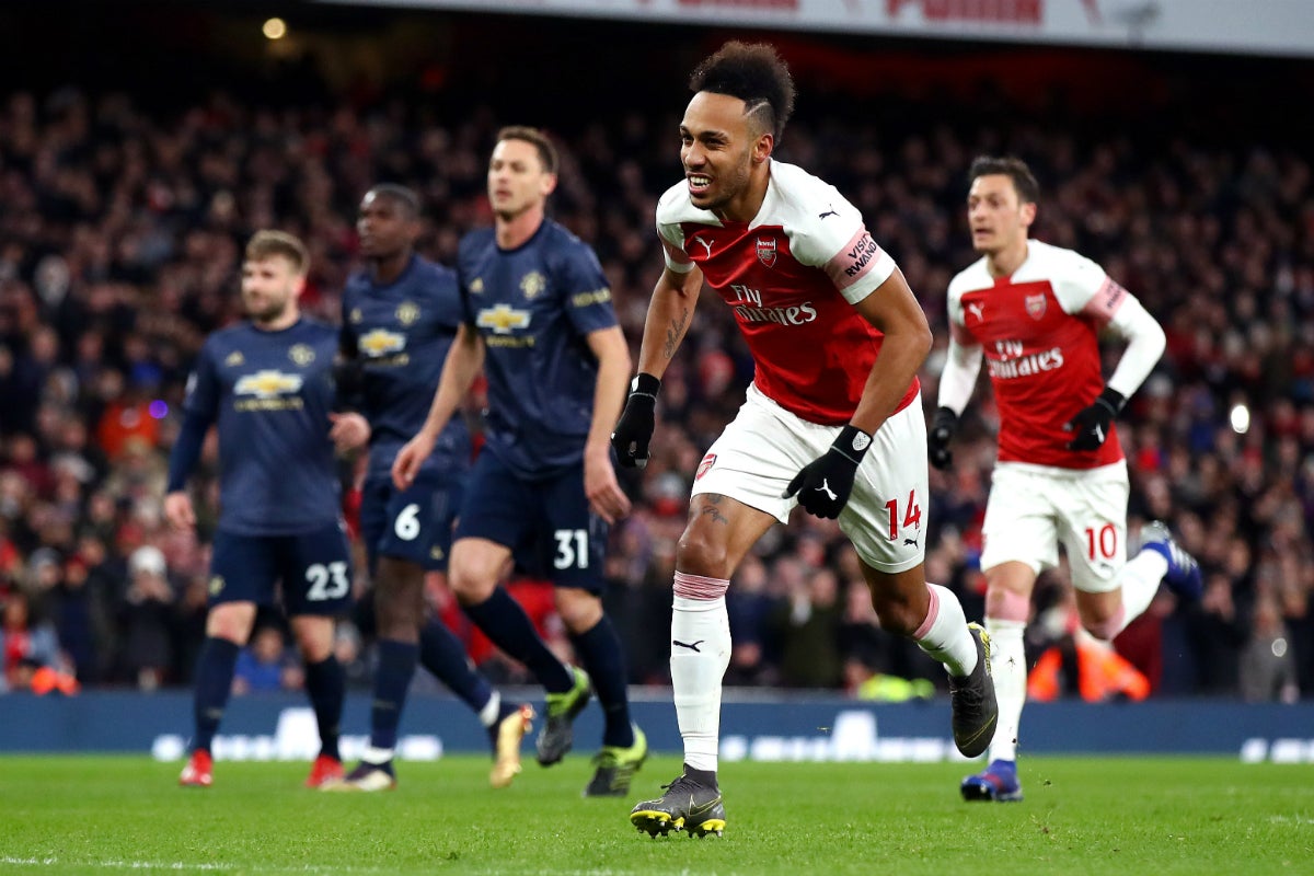El Arsenal le gana al Manchester United el duelo por la Champions El Arsenal le gana al Manchester United el duelo por la Champions