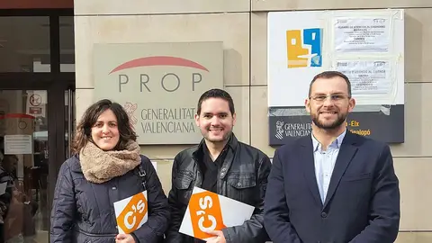 De izquierda a derecha, Eva Crisol, David Caballero y Juan Antonio Sempere De izquierda a derecha, Eva Crisol, David Caballero y Juan Antonio Sempere