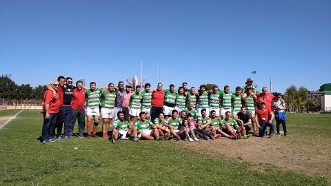 Equipo s&eacute;nior masculino del Elche Club Rugby Union tras su victoria ante el A Palos de Cuenca