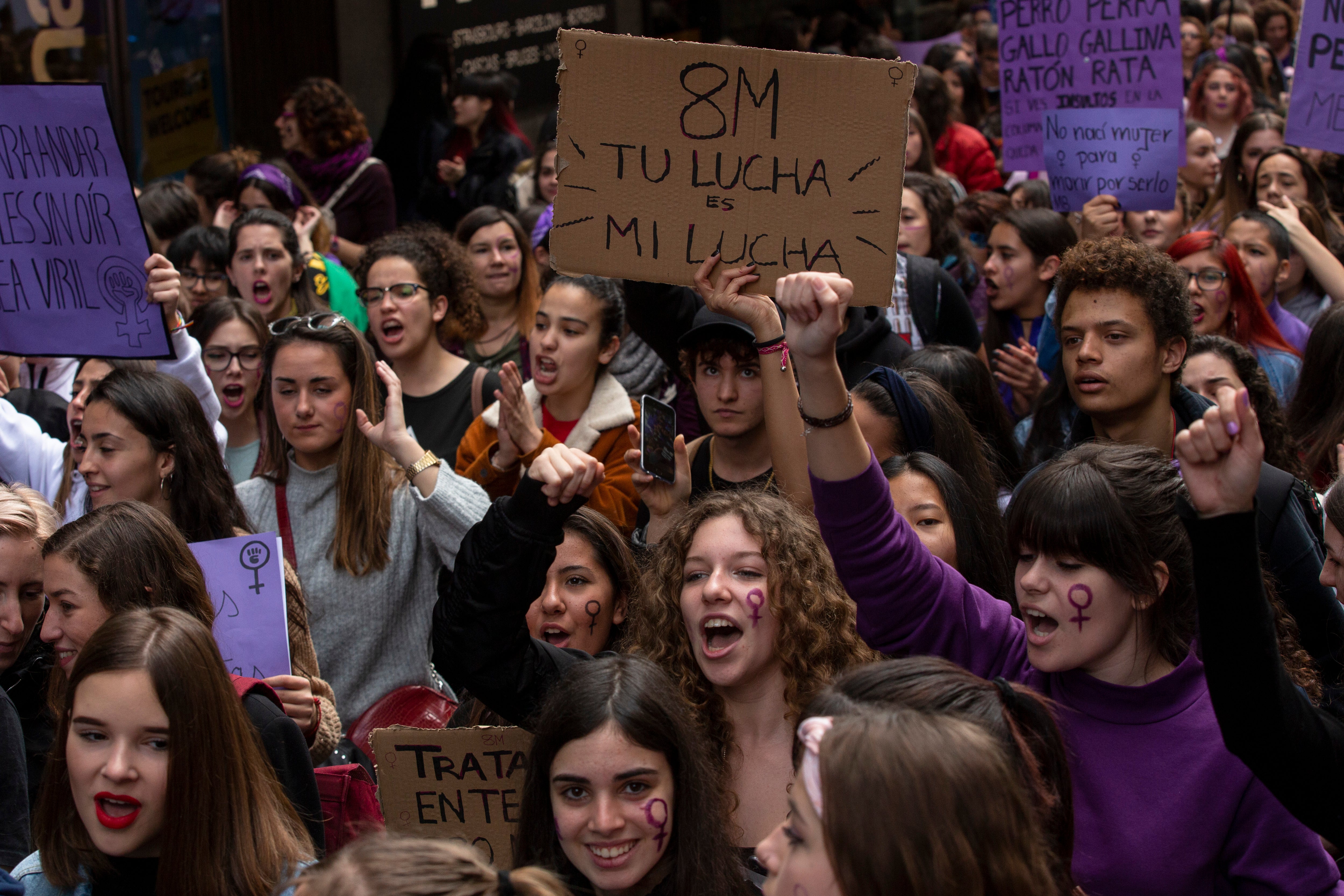 Córdoba en la Onda. LAS GAFAS VIOLETAS Córdoba en la Onda. LAS GAFAS VIOLETAS