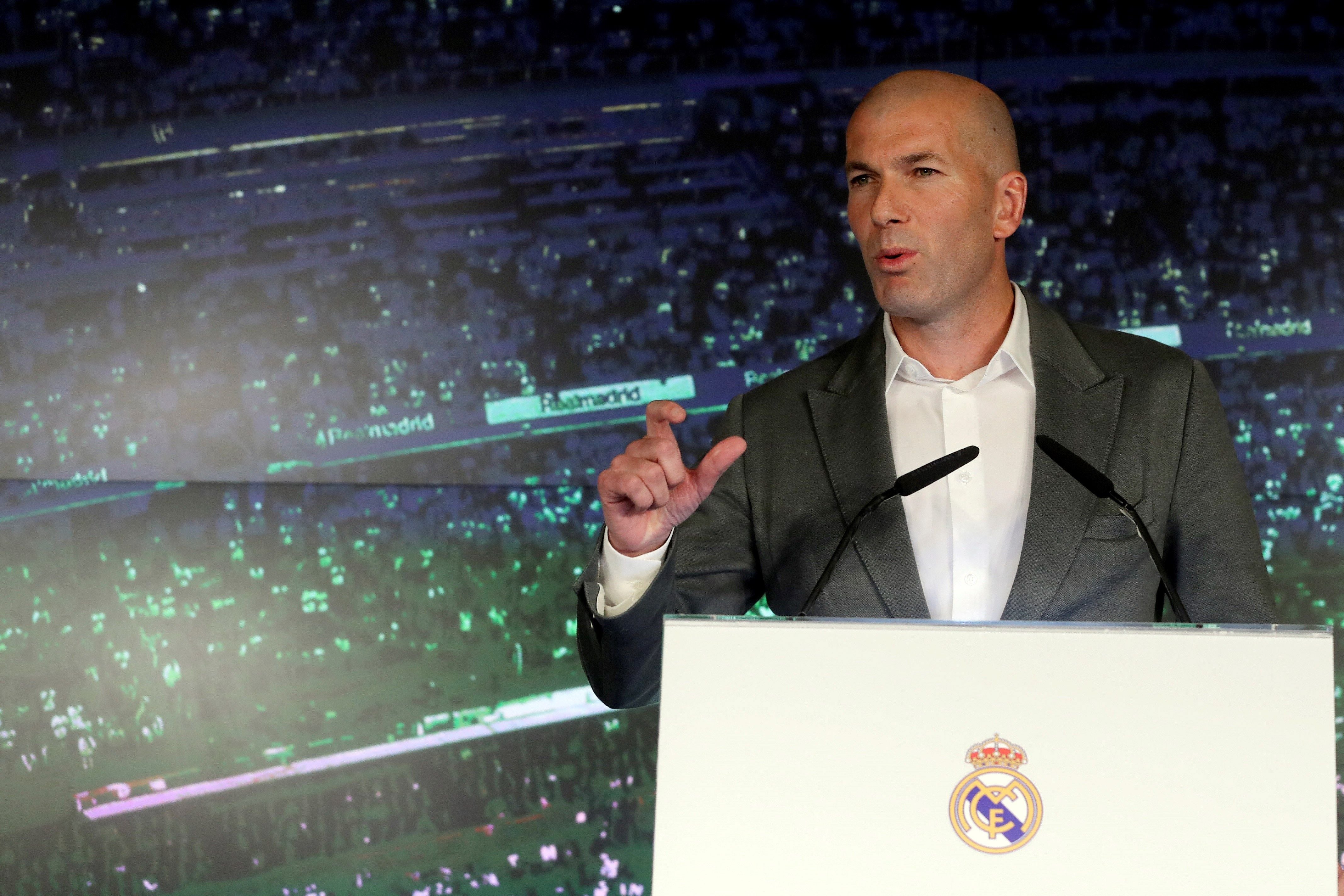 MisterChip compara a Zidane con otros entrenadores que vivieron segundas etapas: "Zizou arriesga mucho con este acto de madridismo" MisterChip compara a Zidane con otros entrenadores que vivieron segundas etapas: "Zizou arriesga mucho con este acto de madridismo"