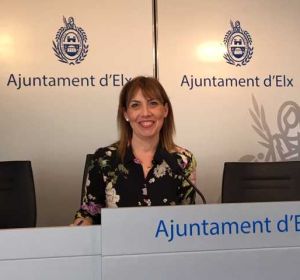 Teresa Maciá, concejala de Bienestar Social en el Ayuntamiento de Elche Teresa Maciá, concejala de Bienestar Social en el Ayuntamiento de Elche
