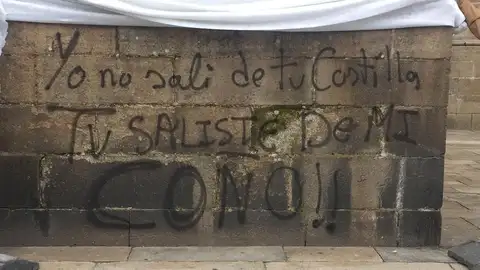 Pintada aparecida en la Catedral de Santiago Pintada aparecida en la Catedral de Santiago