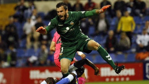 El portero del CD Castell&oacute;n, &Aacute;lvaro Campos.