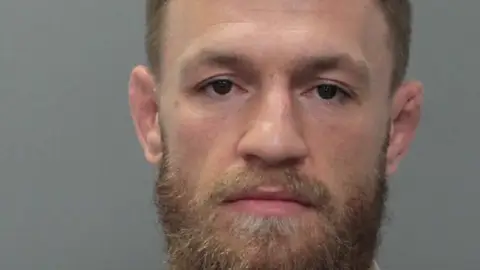 Foto de la Policía de Miami tras detener a Conor McGregor Foto de la Policía de Miami tras detener a Conor McGregor