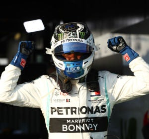 Valtteri Bottas celebra una victoria Valtteri Bottas celebra una victoria