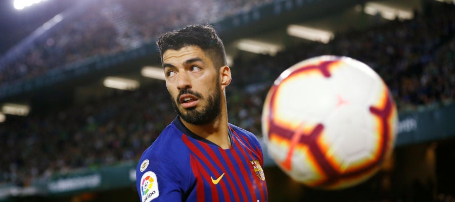 Luis Suárez, durante el partido con el Barcelona Luis Suárez, durante el partido con el Barcelona