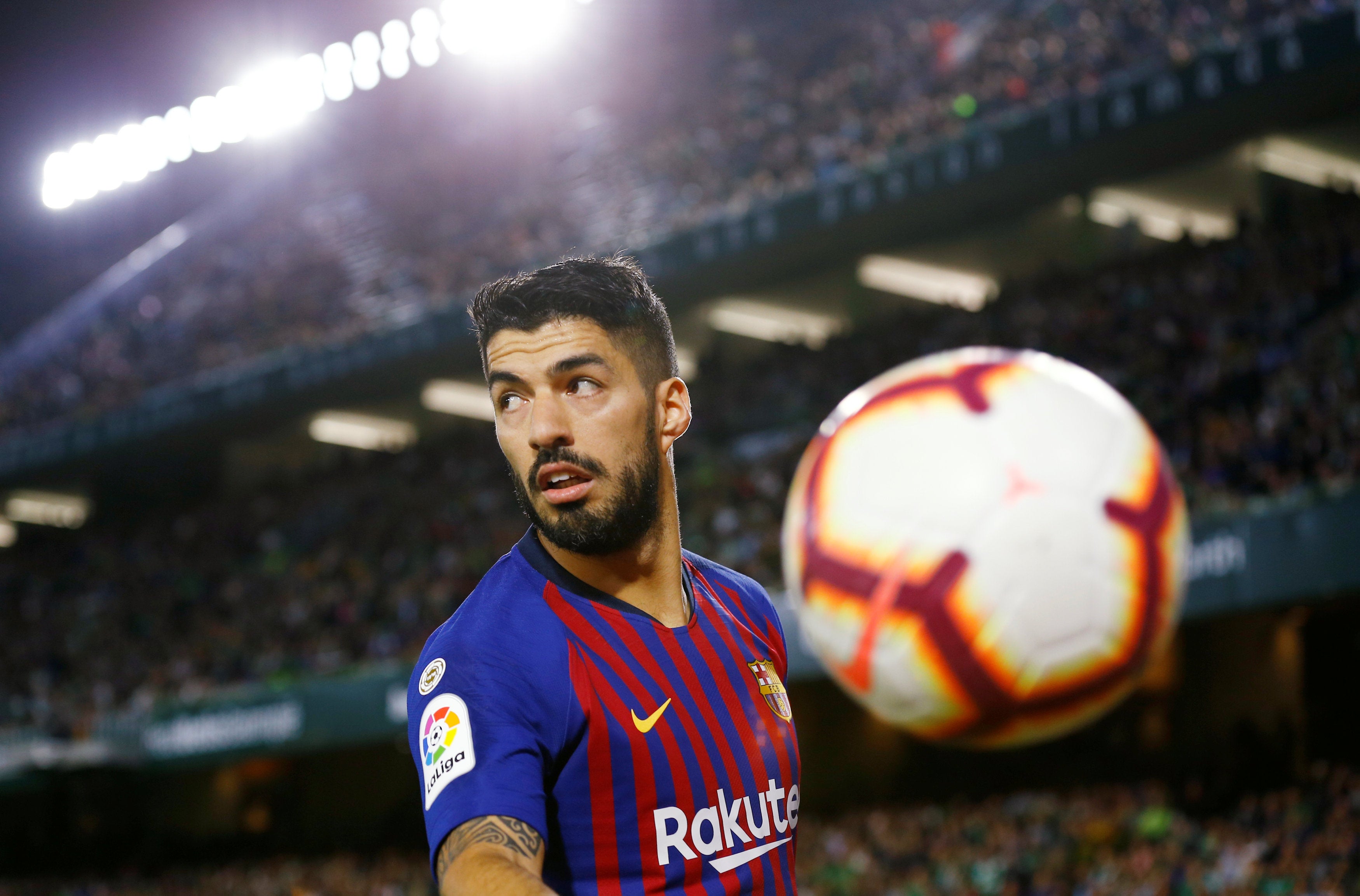 Luis Suárez responde a las críticas: "Me vi obligado a pasar por el quirófano" Luis Suárez responde a las críticas: "Me vi obligado a pasar por el quirófano"