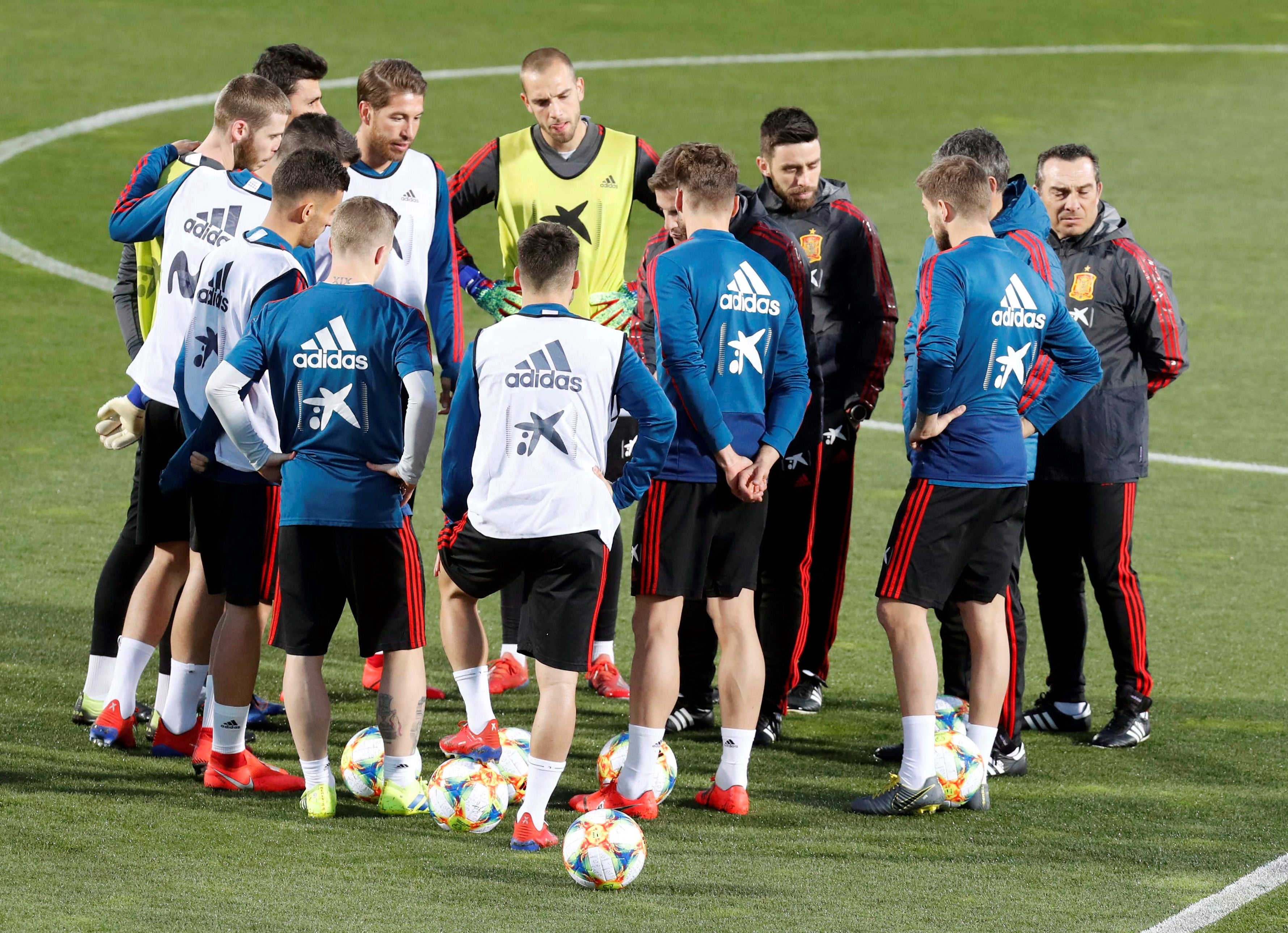 Doble sesión de entrenamiento de la Selección antes de viajar a Valencia Doble sesión de entrenamiento de la Selección antes de viajar a Valencia