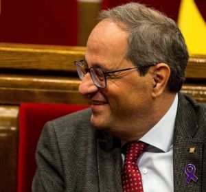 Noticias de la mañana (18-03-19) La Junta Electoral analiza el recurso de Torra contra la retirada de los lazos amarillos Noticias de la mañana (18-03-19) La Junta Electoral analiza el recurso de Torra contra la retirada de los lazos amarillos