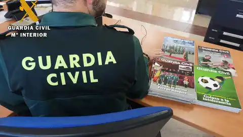 Guardia Civil Revista