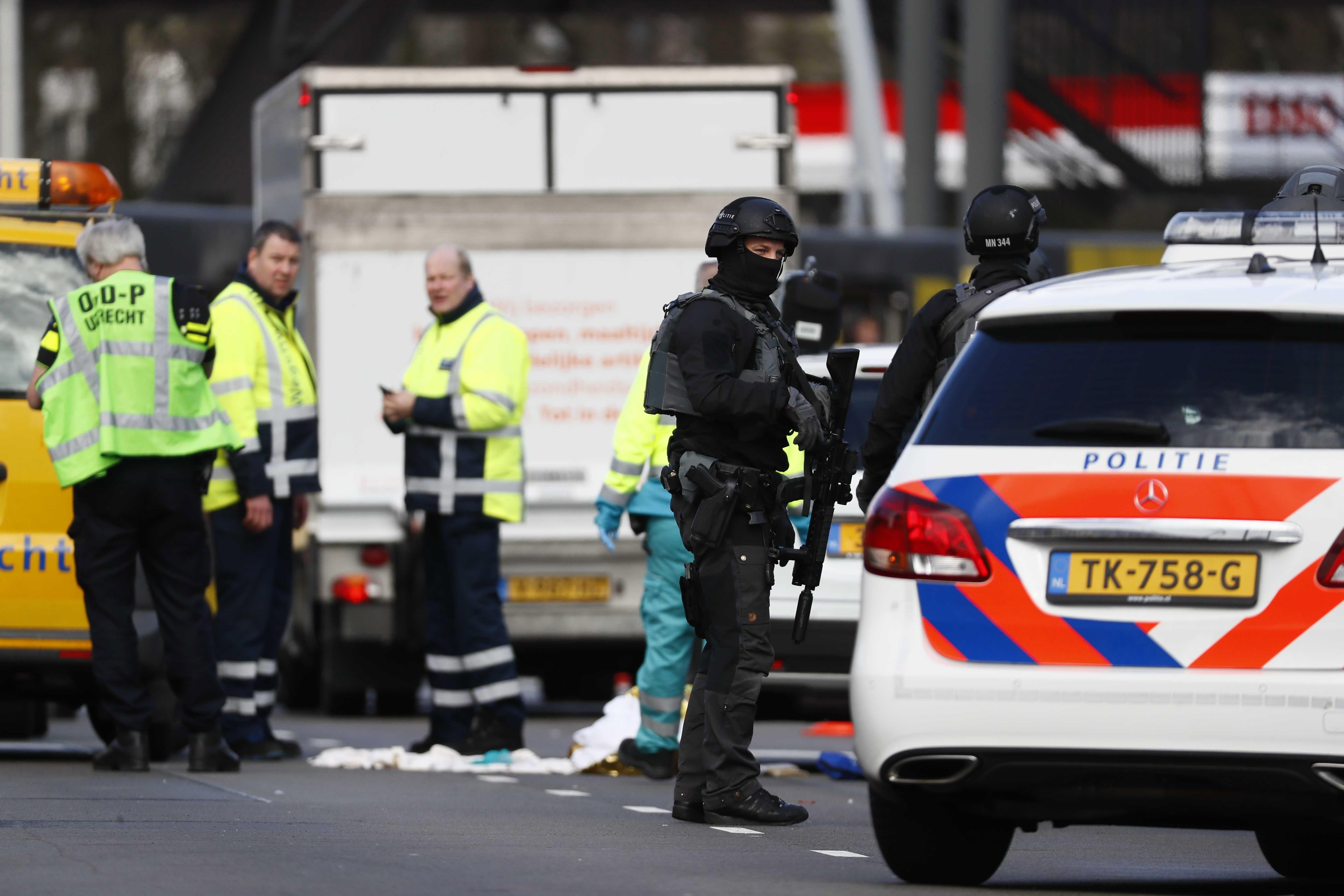 Al menos tres muertos y cinco heridos en el tiroteo de Utrecht Al menos tres muertos y cinco heridos en el tiroteo de Utrecht