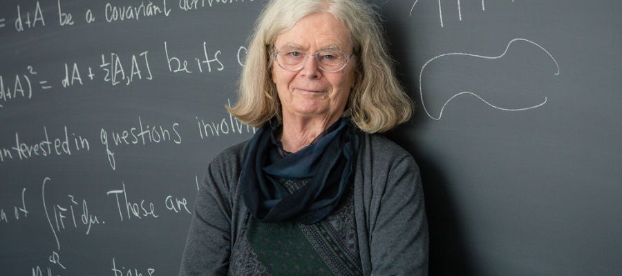 Karen Uhlenbeck primera mujer que recibe el nobel de las matematicas Karen Uhlenbeck primera mujer que recibe el nobel de las matematicas
