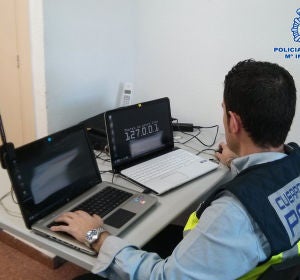 La Policía detiene a 3 estafadores por sustraer dinero por el método del "phising" La Policía detiene a 3 estafadores por sustraer dinero por el método del "phising"