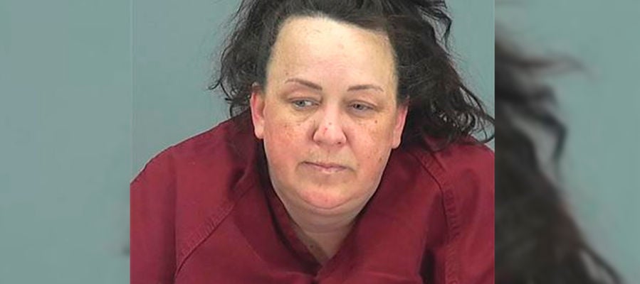 Machelle Hackney, la mujer detenida por maltratar a sus hijos adoptados Machelle Hackney, la mujer detenida por maltratar a sus hijos adoptados