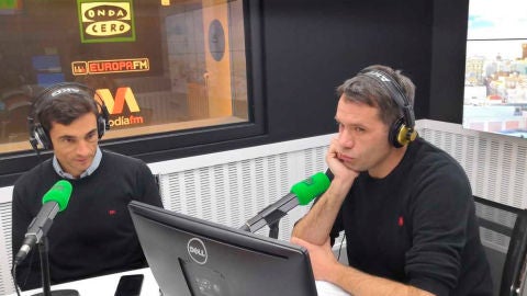 El torero Paco Ure&ntilde;a junto a Rub&eacute;n Am&oacute;n durante la entrevista en Onda Ruedo